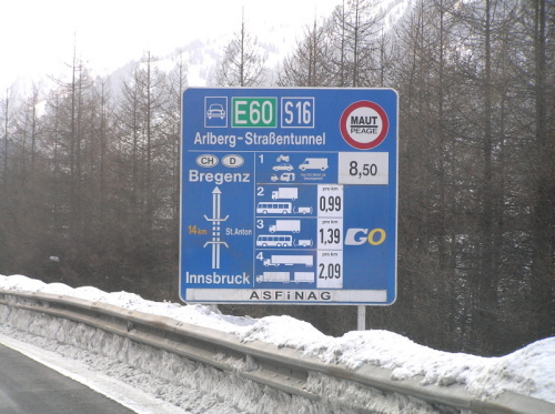 Tafel Mautgebühren an der S16 Arlberg